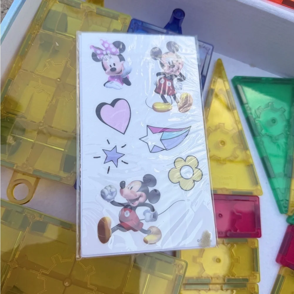 Disney Jr. Mickey & Minnie Mouse STEAM Tytan Magnetic Tile Train Set Magnatiles